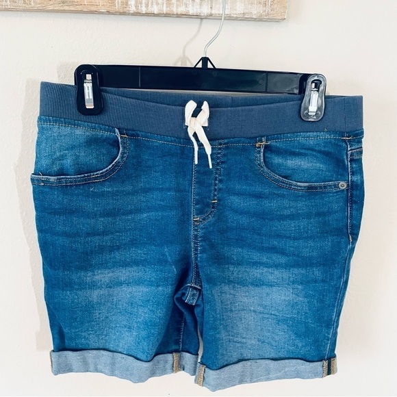 Lot of 3 Girls Jeans Shorts, Size XXL (18) - Junior - Picture 5 of 10